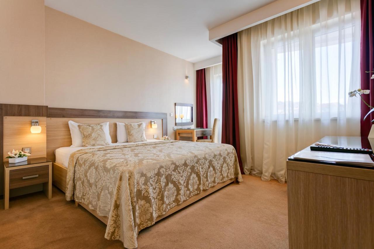 Hotel Tami Residence Ni Exterior foto